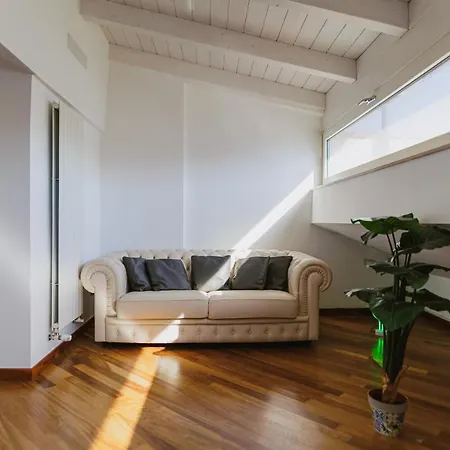Villa Next Door Elegante A Bari *